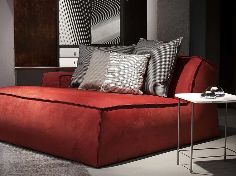 dormeuse in rosso Baxter