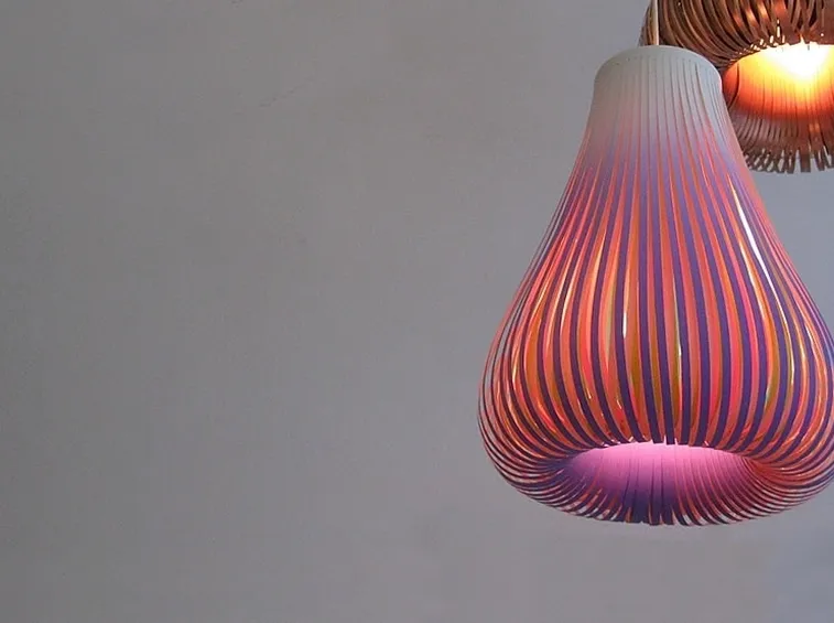 Lampade di carta colorate