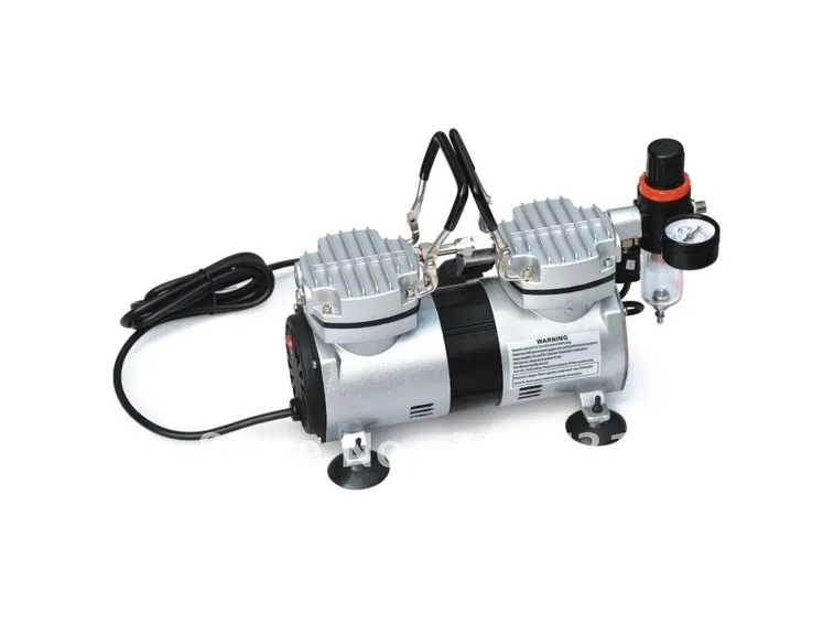 Esempio di mini compressore 220V