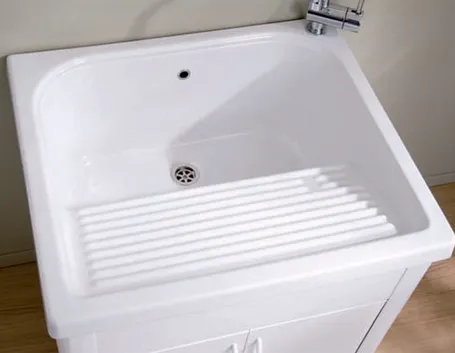 Un lavabo per lavanderia