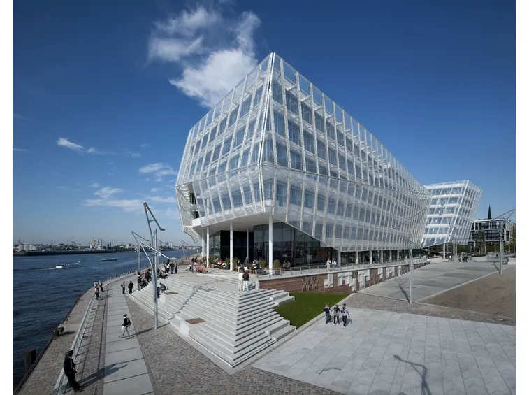 edificio moderno ad Amburgo