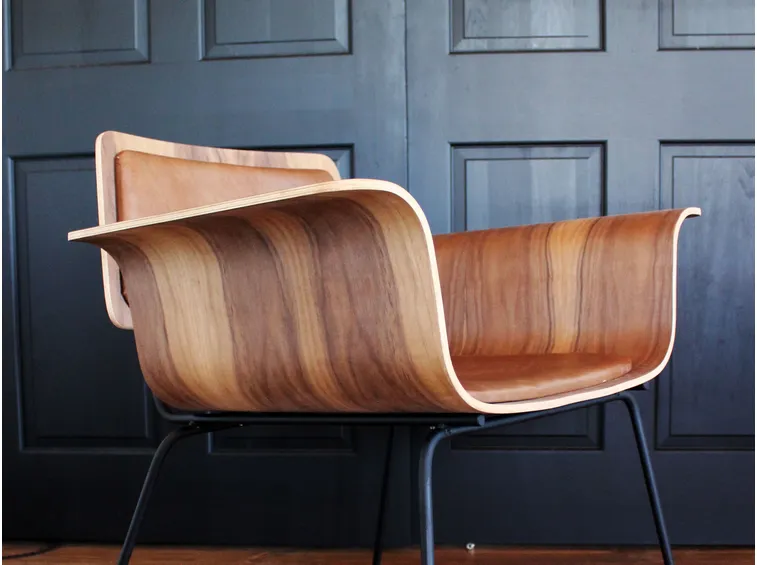 sedia in legno curvato