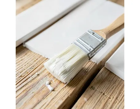 verniciare legno