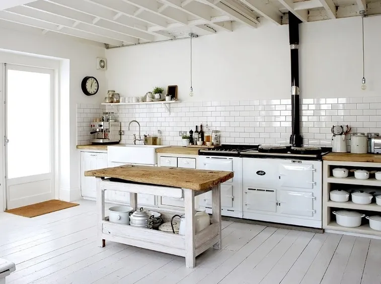 parete cucina piastrellata