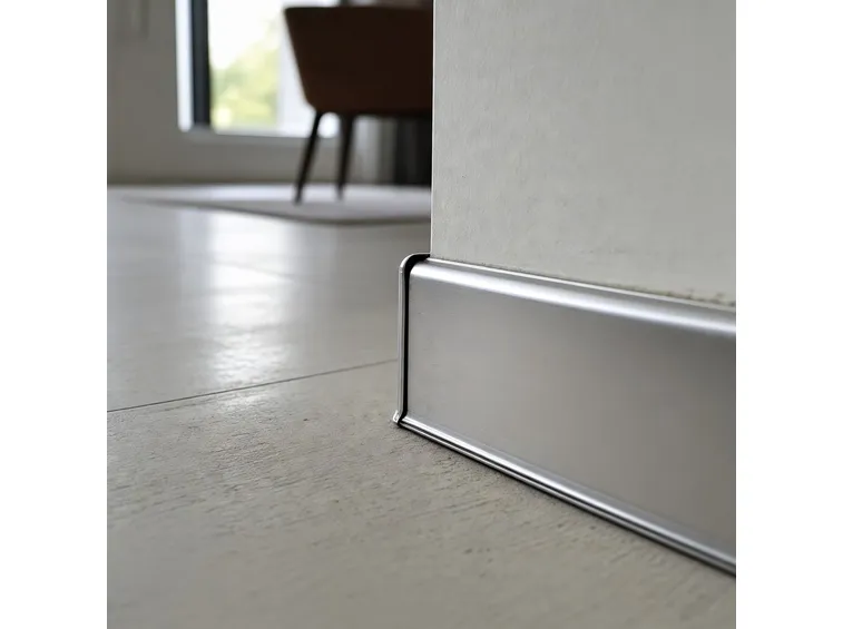 battiscopa in alluminio