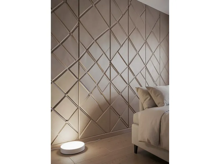 Pannello con superficie decorata