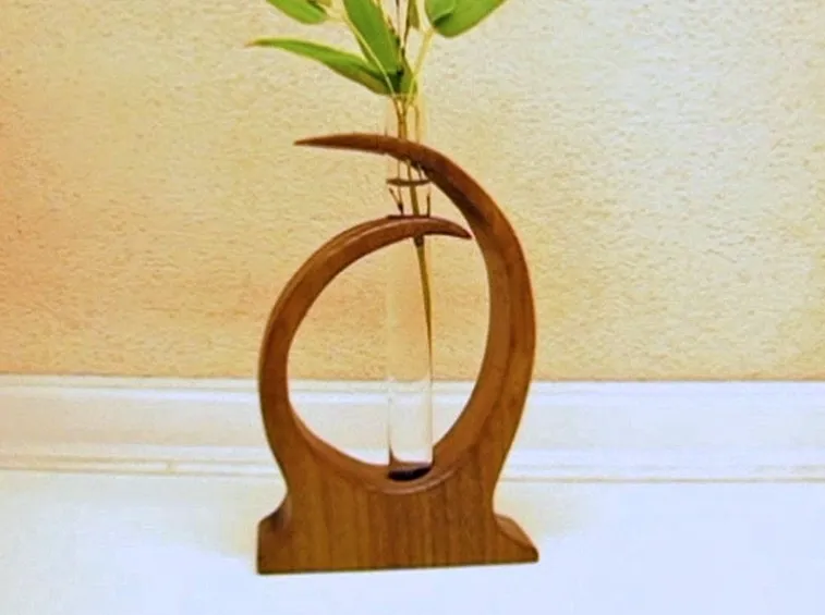 Originale portavaso legno