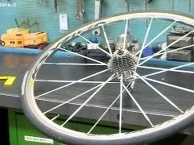Sostituzione camera d’aria bici